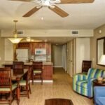 The-Resort-On-Cocoa-Beach-dining